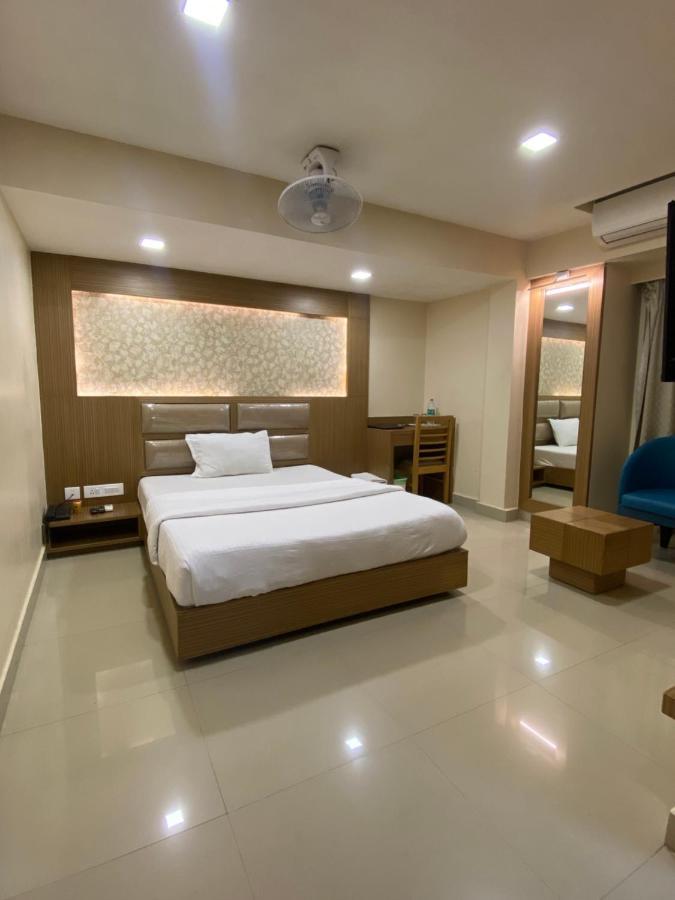 Greens Suite - Business Class Hotel - Opposite Ripon Building Chennai Exterior photo